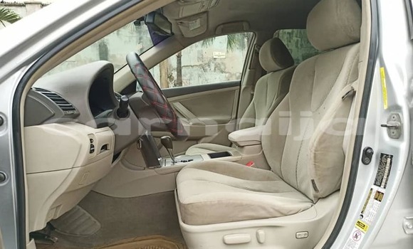 Acheter Occasion Voiture Toyota Camry Gris à Ikeja, État de Lagos Acheter Occasion Voiture Toyota Camry Gris à Ikeja, État de Lagos