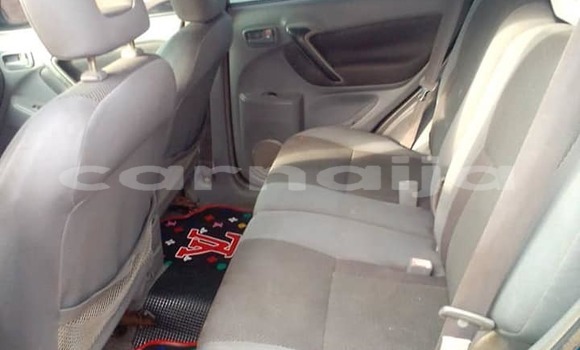 Acheter Occasion Voiture Toyota RAV4 Bleu à Ejigbo, État d'Osun Acheter Occasion Voiture Toyota RAV4 Bleu à Ejigbo, État d'Osun