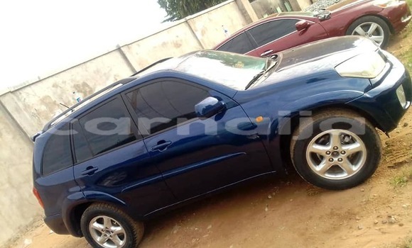Acheter Occasion Voiture Toyota RAV4 Bleu à Ejigbo, État d'Osun Acheter Occasion Voiture Toyota RAV4 Bleu à Ejigbo, État d'Osun