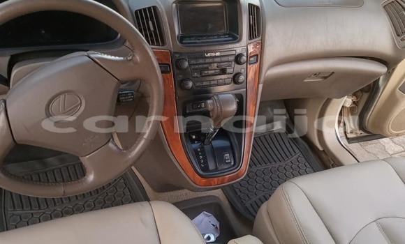 Acheter Occasion Voiture Lexus RX 300 Blanc à Lagos, État de Lagos Acheter Occasion Voiture Lexus RX 300 Blanc à Lagos, État de Lagos