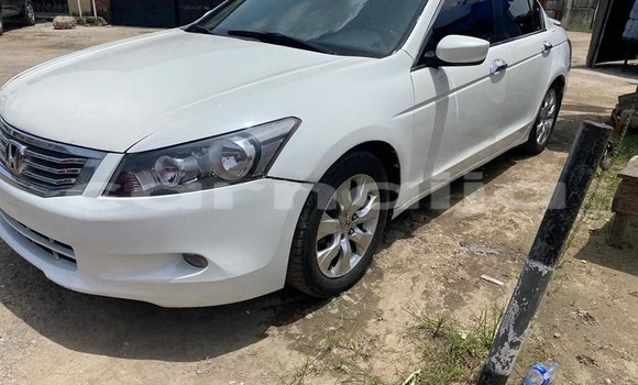 Acheter Occasion Voiture Honda Accord Blanc à Lagos, État de Lagos Acheter Occasion Voiture Honda Accord Blanc à Lagos, État de Lagos