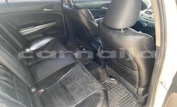 Acheter Occasion Voiture Honda Accord Blanc à Lagos, État de Lagos Acheter Occasion Voiture Honda Accord Blanc à Lagos, État de Lagos
