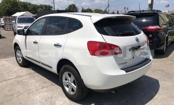 Acheter Import Voiture Nissan Rogue Blanc à Lagos, État de Lagos Acheter Import Voiture Nissan Rogue Blanc à Lagos, État de Lagos