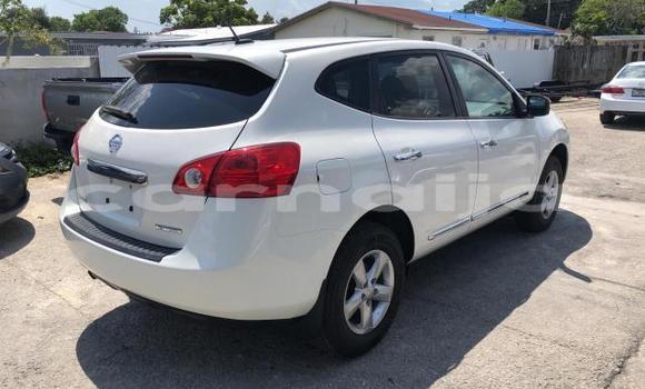 Acheter Import Voiture Nissan Rogue Blanc à Lagos, État de Lagos Acheter Import Voiture Nissan Rogue Blanc à Lagos, État de Lagos
