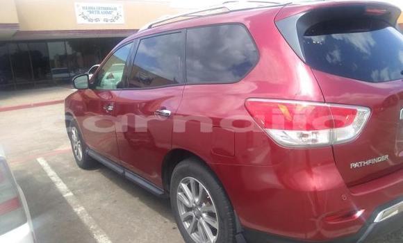 Acheter Occasion Voiture Nissan Pathfinder Rouge à Lagos, État de Lagos Acheter Occasion Voiture Nissan Pathfinder Rouge à Lagos, État de Lagos