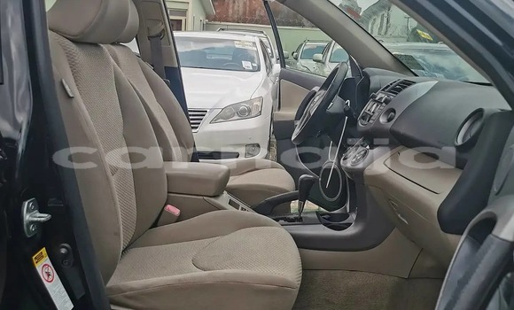 Acheter Occasion Voiture Toyota RAV4 Noir à Lagos, État de Lagos Acheter Occasion Voiture Toyota RAV4 Noir à Lagos, État de Lagos
