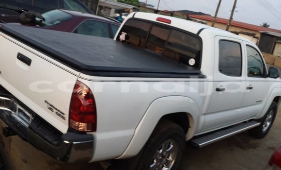Acheter Occasion Voiture Toyota Tacoma Blanc à Lagos, État de Lagos Acheter Occasion Voiture Toyota Tacoma Blanc à Lagos, État de Lagos
