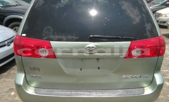 Acheter Occasion Voiture Toyota Sienna Beige à Lagos, État de Lagos Acheter Occasion Voiture Toyota Sienna Beige à Lagos, État de Lagos
