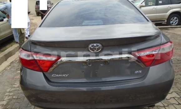 Acheter Occasion Voiture Toyota Camry Noir à Lagos, État de Lagos Acheter Occasion Voiture Toyota Camry Noir à Lagos, État de Lagos