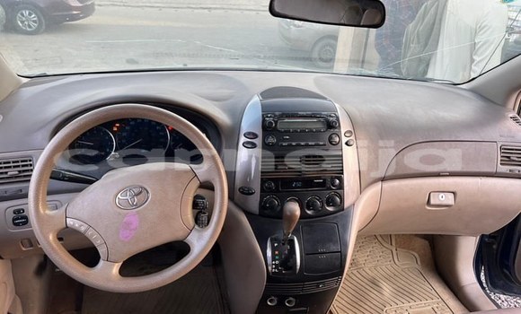 Acheter Occasion Voiture Toyota Sienna Bleu à Lagos, État de Lagos Acheter Occasion Voiture Toyota Sienna Bleu à Lagos, État de Lagos