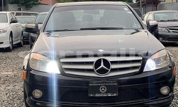 Acheter Occasion Voiture Mercedes-Benz C–Class Noir à Lagos, État de Lagos Acheter Occasion Voiture Mercedes-Benz C–Class Noir à Lagos, État de Lagos