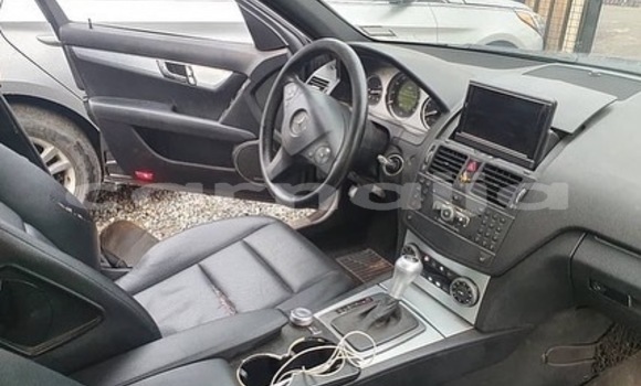 Acheter Occasion Voiture Mercedes-Benz C–Class Noir à Lagos, État de Lagos Acheter Occasion Voiture Mercedes-Benz C–Class Noir à Lagos, État de Lagos
