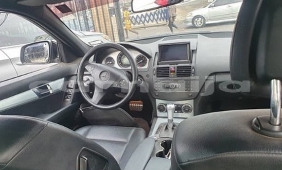Acheter Occasion Voiture Mercedes-Benz C–Class Noir à Lagos, État de Lagos Acheter Occasion Voiture Mercedes-Benz C–Class Noir à Lagos, État de Lagos