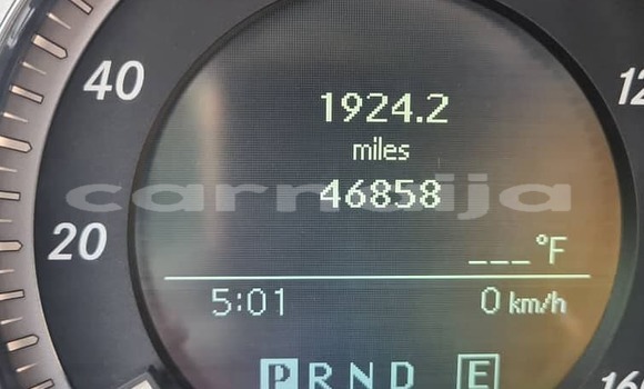 Acheter Occasion Voiture Mercedes-Benz GLK–Class Rouge à Lagos, État de Lagos Acheter Occasion Voiture Mercedes-Benz GLK–Class Rouge à Lagos, État de Lagos