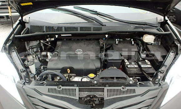 Acheter Import Voiture Toyota Sienna Noir à Agbor, État du Delta Acheter Import Voiture Toyota Sienna Noir à Agbor, État du Delta
