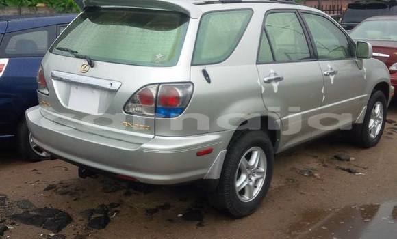 Acheter Occasion Voiture Lexus RX 300 Gris à Kuje, Territoire de la capitale fédérale Acheter Occasion Voiture Lexus RX 300 Gris à Kuje, Territoire de la capitale fédérale