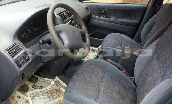 Acheter Occasion Voiture Toyota Picnic Autre à Ido–Ekiti, État d'Ekiti Acheter Occasion Voiture Toyota Picnic Autre à Ido–Ekiti, État d'Ekiti