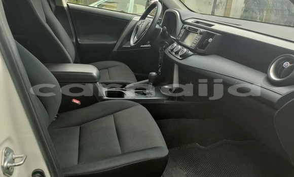 Buy Used Toyota RAV4 White Car in Lagos in Lagos State Buy Used Toyota RAV4 White Car in Lagos in Lagos State