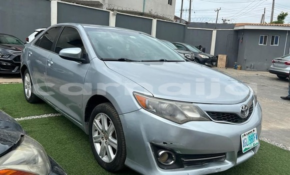 Buy Used Toyota Camry Silver Car in Lagos in Lagos State Buy Used Toyota Camry Silver Car in Lagos in Lagos State
