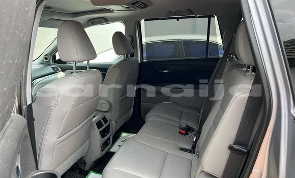 Buy Used Honda Pilot Silver Car in Lagos in Lagos State Buy Used Honda Pilot Silver Car in Lagos in Lagos State