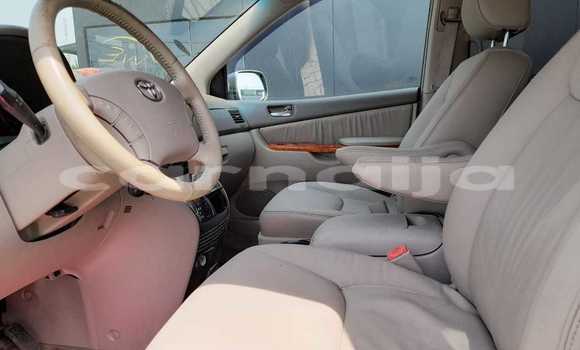 Acheter Occasion Voiture Toyota Sienna Beige à Lagos, État de Lagos Acheter Occasion Voiture Toyota Sienna Beige à Lagos, État de Lagos