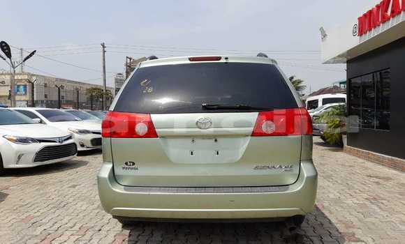 Acheter Occasion Voiture Toyota Sienna Beige à Lagos, État de Lagos Acheter Occasion Voiture Toyota Sienna Beige à Lagos, État de Lagos