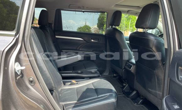 Acheter Occasion Voiture Toyota Highlander Noir à Lagos, État de Lagos Acheter Occasion Voiture Toyota Highlander Noir à Lagos, État de Lagos