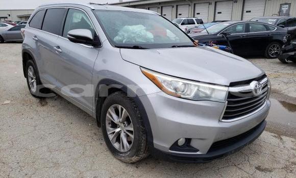 Acheter Occasion Voiture Toyota Highlander Noir à Katsina, Katsina Acheter Occasion Voiture Toyota Highlander Noir à Katsina, Katsina