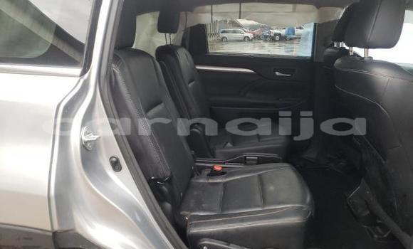 Acheter Occasion Voiture Toyota Highlander Marron à Katsina, Katsina Acheter Occasion Voiture Toyota Highlander Marron à Katsina, Katsina