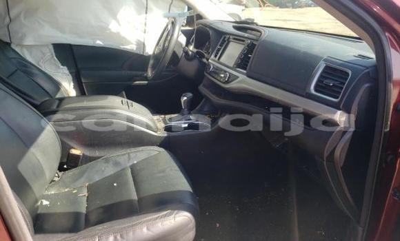 Acheter Occasion Voiture Toyota Highlander Blanc à Katsina, Katsina Acheter Occasion Voiture Toyota Highlander Blanc à Katsina, Katsina