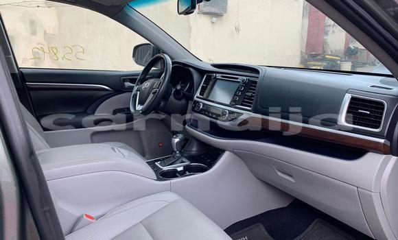 Acheter Occasion Voiture Toyota Highlander Gris à Kaiama, État de Bayelsa Acheter Occasion Voiture Toyota Highlander Gris à Kaiama, État de Bayelsa