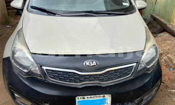 Acheter Occasion Voiture Kia Rio Beige à Lagos, État de Lagos Acheter Occasion Voiture Kia Rio Beige à Lagos, État de Lagos