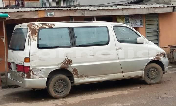 Acheter Occasion Voiture Toyota Hiace Blanc à Katsina, Katsina Acheter Occasion Voiture Toyota Hiace Blanc à Katsina, Katsina