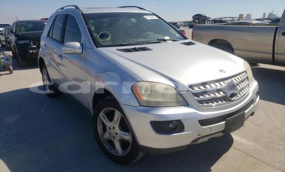 Buy New Mercedes-Benz ML–Class Silver Car in Abeokuta in Ogun State Buy New Mercedes-Benz ML–Class Silver Car in Abeokuta in Ogun State