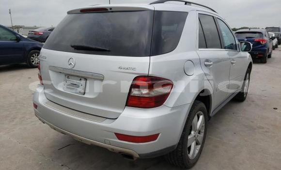 Acheter Neuf Voiture Mercedes-Benz ML–Class Gris à Abeokuta, État d'Ogun Acheter Neuf Voiture Mercedes-Benz ML–Class Gris à Abeokuta, État d'Ogun