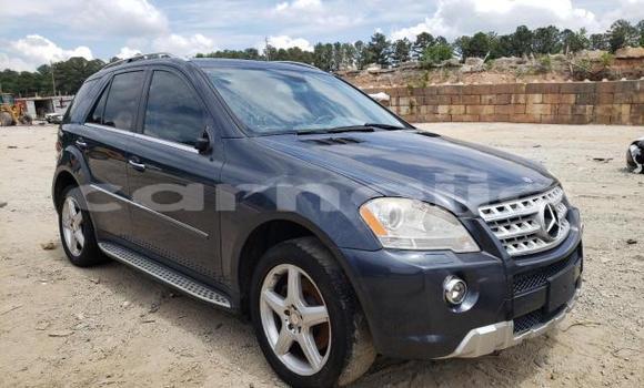 Acheter Neuf Voiture Mercedes-Benz ML–Class Marron à Abeokuta, État d'Ogun