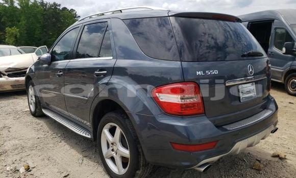 Buy New Mercedes-Benz ML–Class Brown Car in Abeokuta in Ogun State Buy New Mercedes-Benz ML–Class Brown Car in Abeokuta in Ogun State