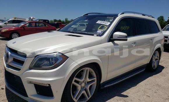 Acheter Neuf Voiture Mercedes-Benz GL–Class Blanc à Abeokuta, État d'Ogun Acheter Neuf Voiture Mercedes-Benz GL–Class Blanc à Abeokuta, État d'Ogun