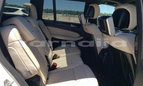 Acheter Neuf Voiture Mercedes-Benz GL–Class Blanc à Abeokuta, État d'Ogun Acheter Neuf Voiture Mercedes-Benz GL–Class Blanc à Abeokuta, État d'Ogun