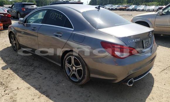 Acheter Neuf Voiture Mercedes-Benz CLA-klasse Marron à Abeokuta, État d'Ogun Acheter Neuf Voiture Mercedes-Benz CLA-klasse Marron à Abeokuta, État d'Ogun
