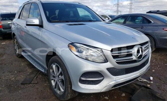 Acheter Neuf Voiture Mercedes-Benz ML–Class Gris à Abeokuta, État d'Ogun Acheter Neuf Voiture Mercedes-Benz ML–Class Gris à Abeokuta, État d'Ogun