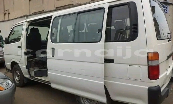 Acheter Occasion Voiture Toyota Hiace Gris à Abak, État d'Akwa Ibom Acheter Occasion Voiture Toyota Hiace Gris à Abak, État d'Akwa Ibom