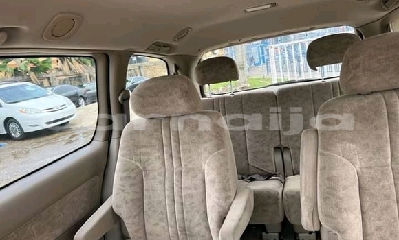 Acheter Occasion Voiture Toyota Sienna Blanc à Afaha Offiong, État d'Akwa Ibom Acheter Occasion Voiture Toyota Sienna Blanc à Afaha Offiong, État d'Akwa Ibom