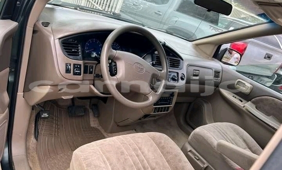 Acheter Occasion Voiture Toyota Sienna Blanc à Afaha Offiong, État d'Akwa Ibom Acheter Occasion Voiture Toyota Sienna Blanc à Afaha Offiong, État d'Akwa Ibom