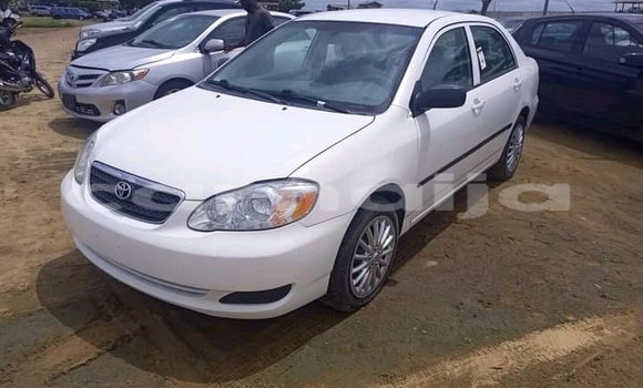 Acheter Occasion Voiture Toyota Corolla Vert à Ila Orangun, État d'Osun Acheter Occasion Voiture Toyota Corolla Vert à Ila Orangun, État d'Osun