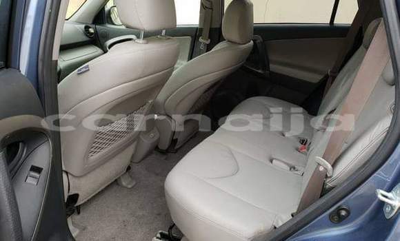 Acheter Occasion Voiture Toyota RAV4 Gris à Agbara, Ogun Acheter Occasion Voiture Toyota RAV4 Gris à Agbara, Ogun