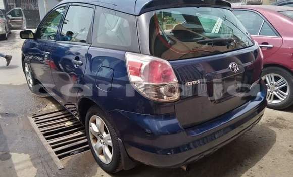 Acheter Occasion Voiture Toyota Matrix Bleu à Abeokuta, État d'Ogun Acheter Occasion Voiture Toyota Matrix Bleu à Abeokuta, État d'Ogun