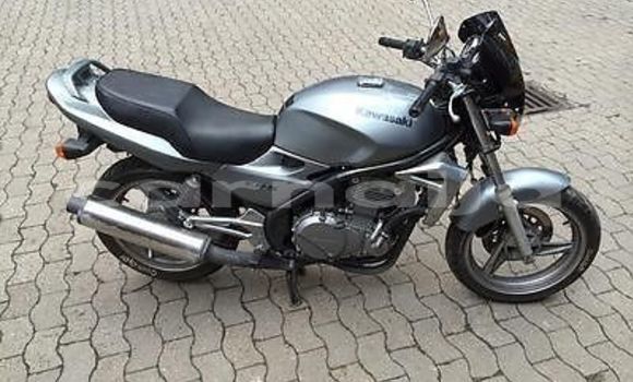 Acheter Occasion Moto Kawasaki Ninja ZX-10R Noir à Lagos, État de Lagos Acheter Occasion Moto Kawasaki Ninja ZX-10R Noir à Lagos, État de Lagos