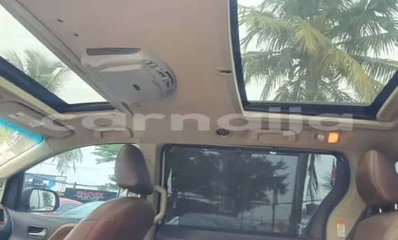 Acheter Occasion Voiture Toyota Sienna Rouge à Lagos, État de Lagos Acheter Occasion Voiture Toyota Sienna Rouge à Lagos, État de Lagos