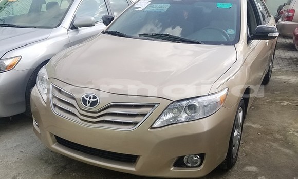 Acheter Occasion Voiture Toyota Camry Marron à Lagos, État de Lagos